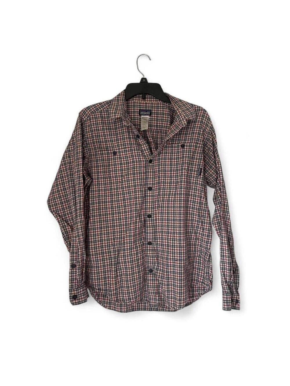 Men's Patagonia red white casual plaid button-up shirt Size SMALL
